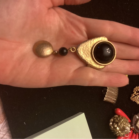 Single earrings - Picture 9 of 10